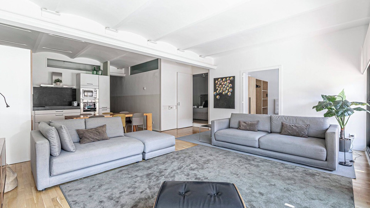 el Fort Pienc Apartment | spacious and bright apartment next to Arc del Triomf