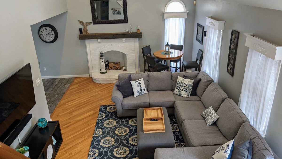 Barnstable House | *Spacious and charming vacation home four houses from our deeded beach*