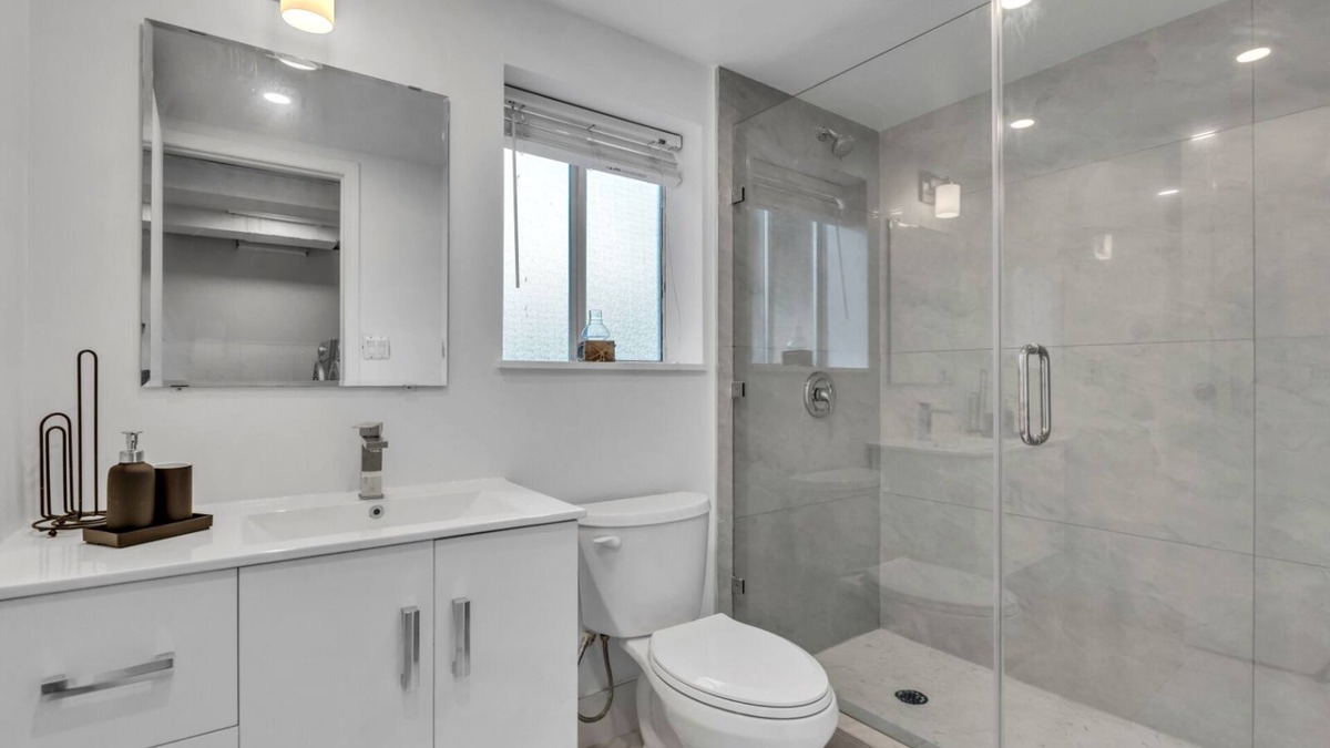 Upper Lonsdale Apartment | Spacious and cozy unit, perfect for a comfortable retreat