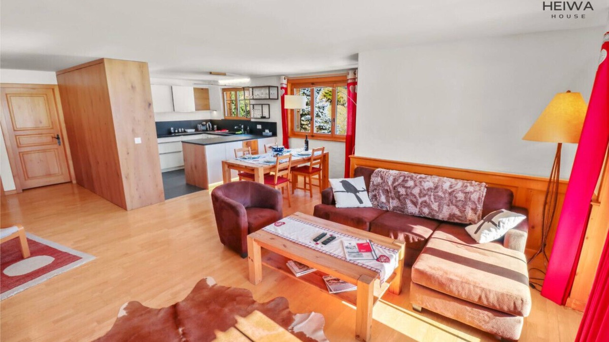 Chateau-d'Oex Apartment | Spacious and comfortable accommodation