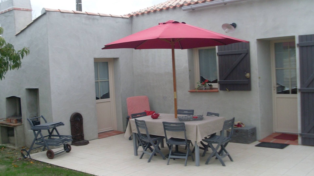 La Garnache House | Spacious and comfortable house, tastefully decorated, 3 bedrooms, 7 people