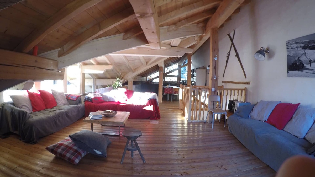 Villaroger Ski Chalet | Spacious and comfortable chalet for 13 people - connected to Arcs 2000 in 20 minutes