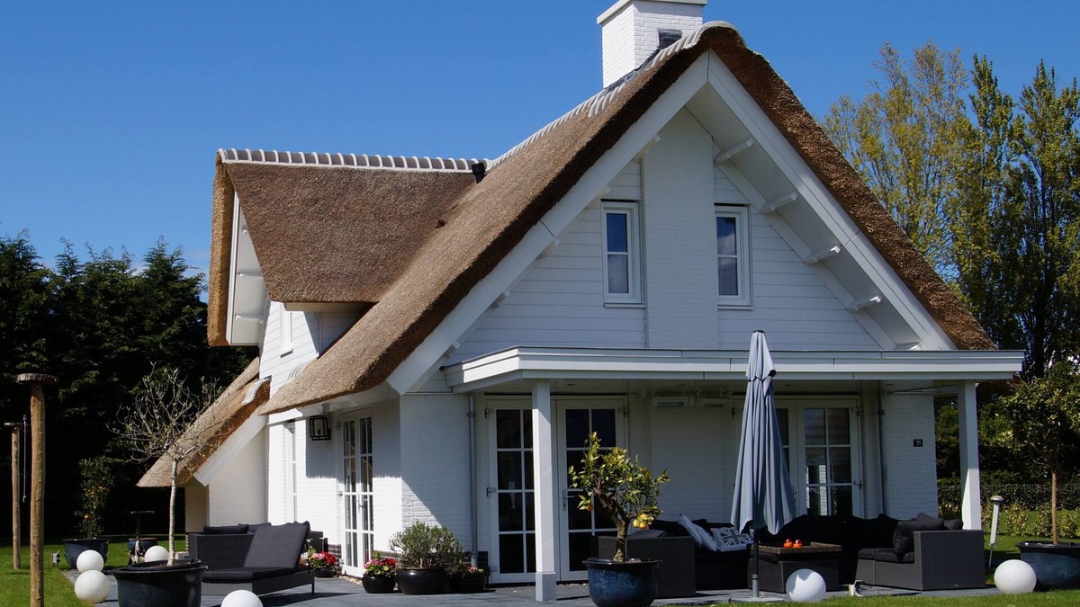Municipality of Noordwijk Villa | Spacious and luxurious wellness villa in Noordwijk with large private garden