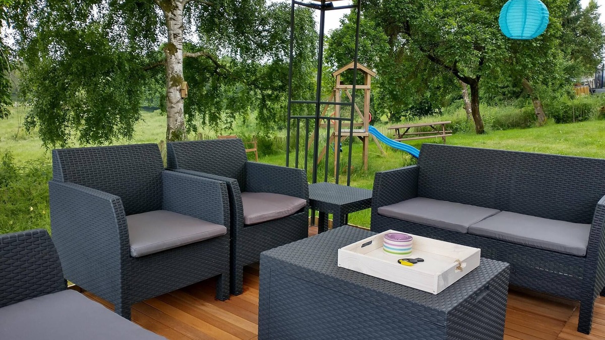Bertogne House | Spacious and Modern Holiday Home "La Ferme de Bertogne" to Enjoy Nature
