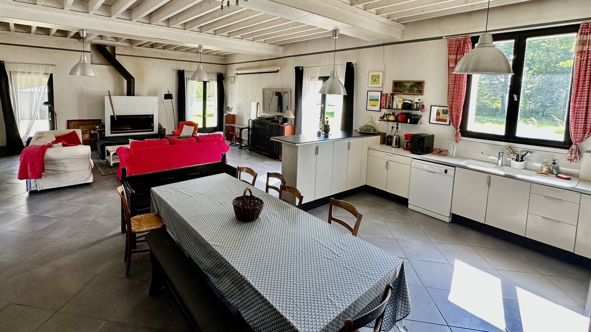 Saint-Simeon House | Spacious and quiet country house. 5BR/2BTH. near Paris & Disneyland