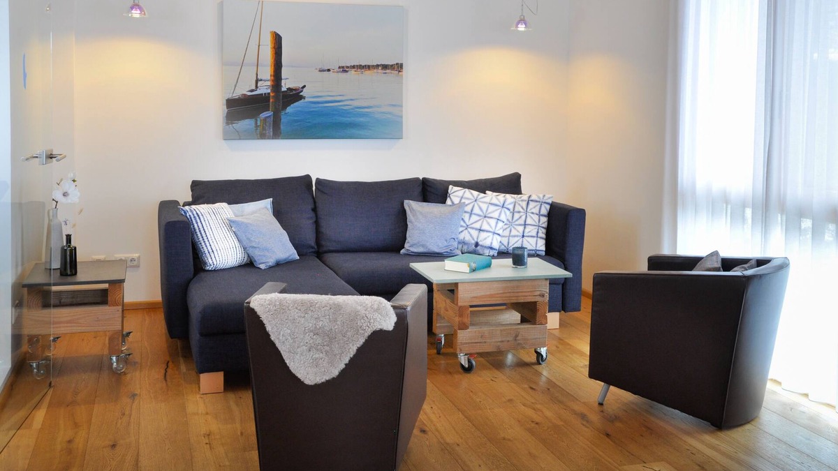 Utting am Ammersee Apartment | Spacious apartment - new - walk to the lake - sauna - Utting am Ammersee