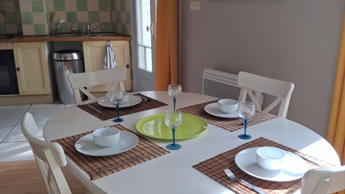 La Gare Apartment | Spacious Apartment Close to the Centre