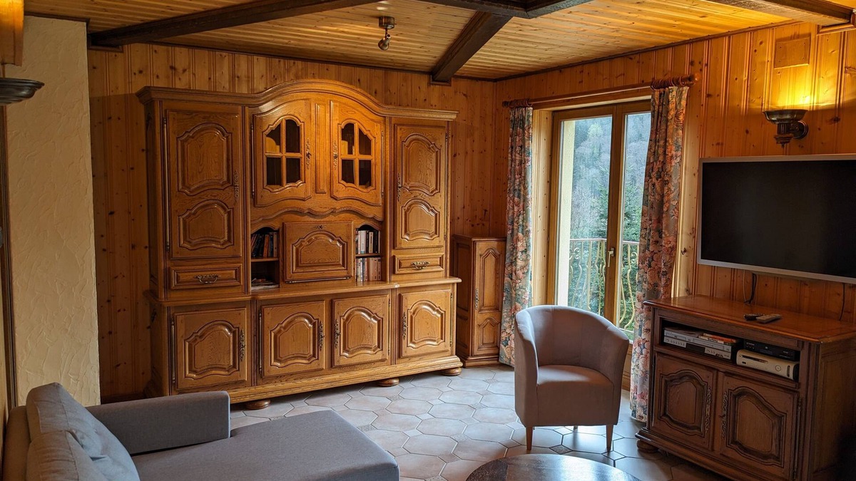 Sondernach Apartment | Spacious apartment in the Munster valley with mountain views