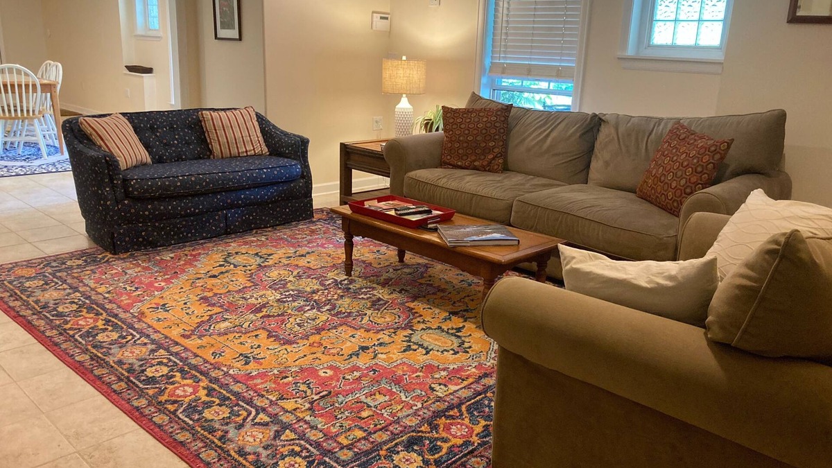 Arlington Apartment | Spacious apartment in beautiful, historic Arlington VT