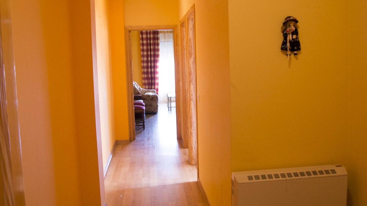 Membrilla Apartment | Spacious apartment of 120 Mtrs, with 3 bedrooms, 2 bathrooms, garage, very central