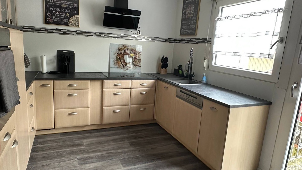 Bad Boll Apartment | Spacious apartment quiet location near A8 spa town in cul-de-sac large parking area