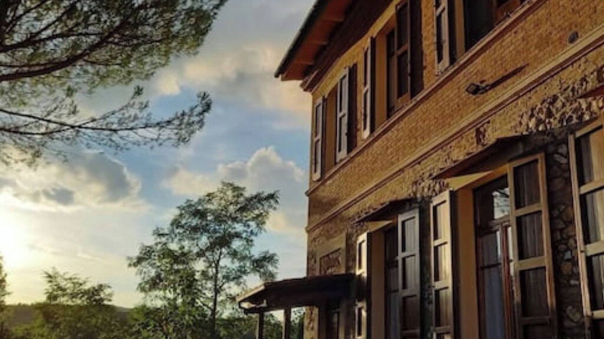 Simignano House | Spacious apartment strategically located for visiting Siena and province