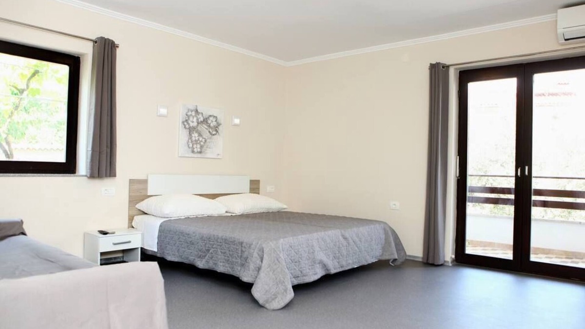Izola Apartment | Spacious apartment Izola