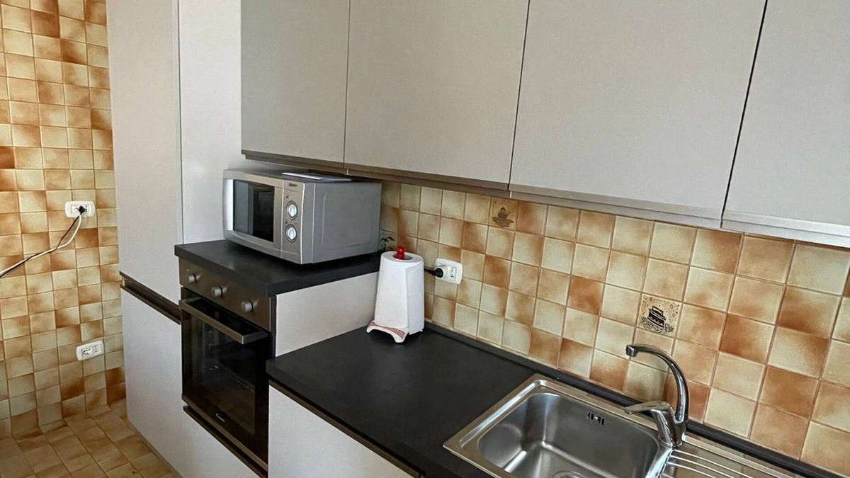 Ercolano Apartment | Spacious apartment with a view of Capri and the Bay of Naples
