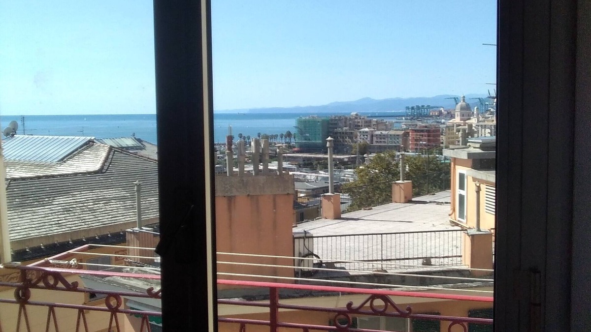 Pegli Apartment | Spacious apartment with sea view terrace in Genoa Pegli