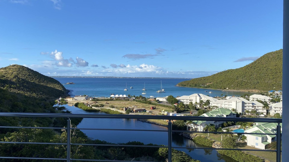 Anse Marcel Apartment | Spacious appartment facing the sea E