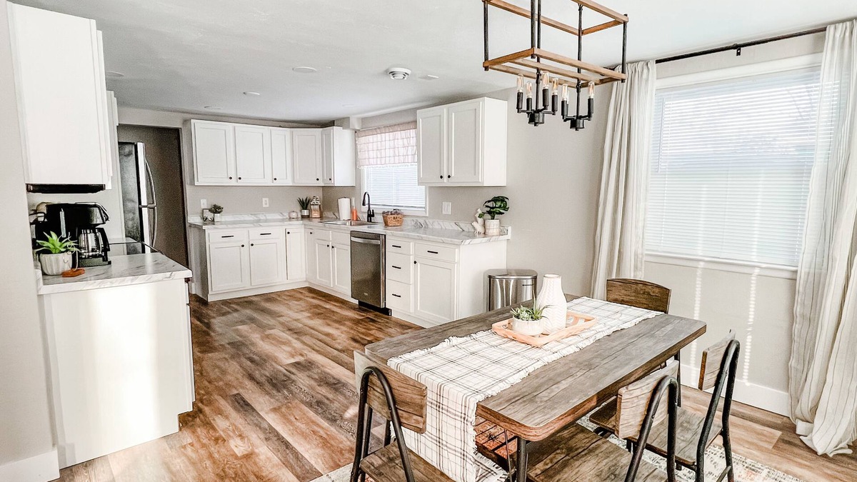 Appleton House | Spacious Appleton Hideaway - Lambeau, EAA, downtown!