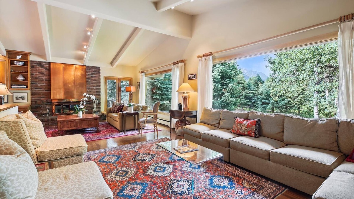 Aspen House | Spacious Aspen Home - Perfect for the whole family