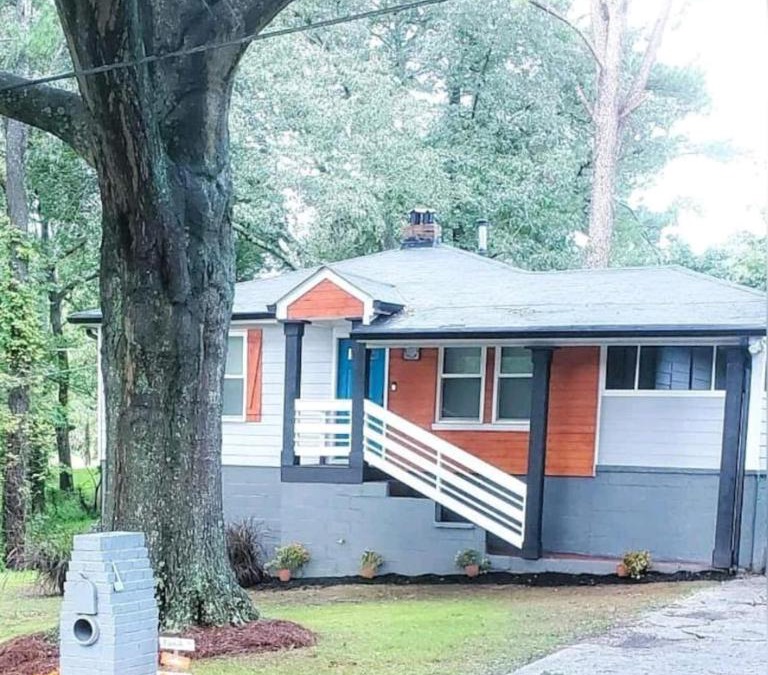 Church Street House | Spacious Atlanta 2Bedroom/2Full Baths Renovated