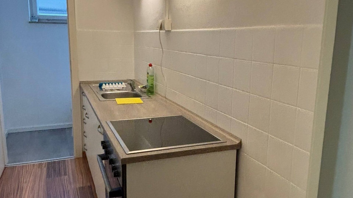 Furstenfeldbruck District Apartment | Spacious basement apartment with 3 bedrooms, Wohnung mit 4 Betten