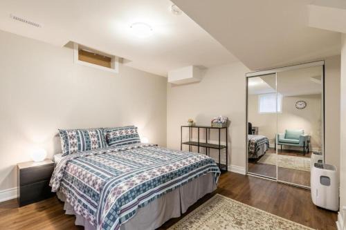 Central Erin Mills Apartment | Spacious basement