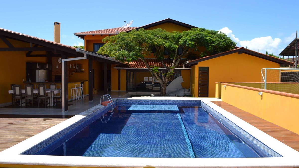 Ubatuba House | Spacious beach house with pool, leisure area - ideal for families