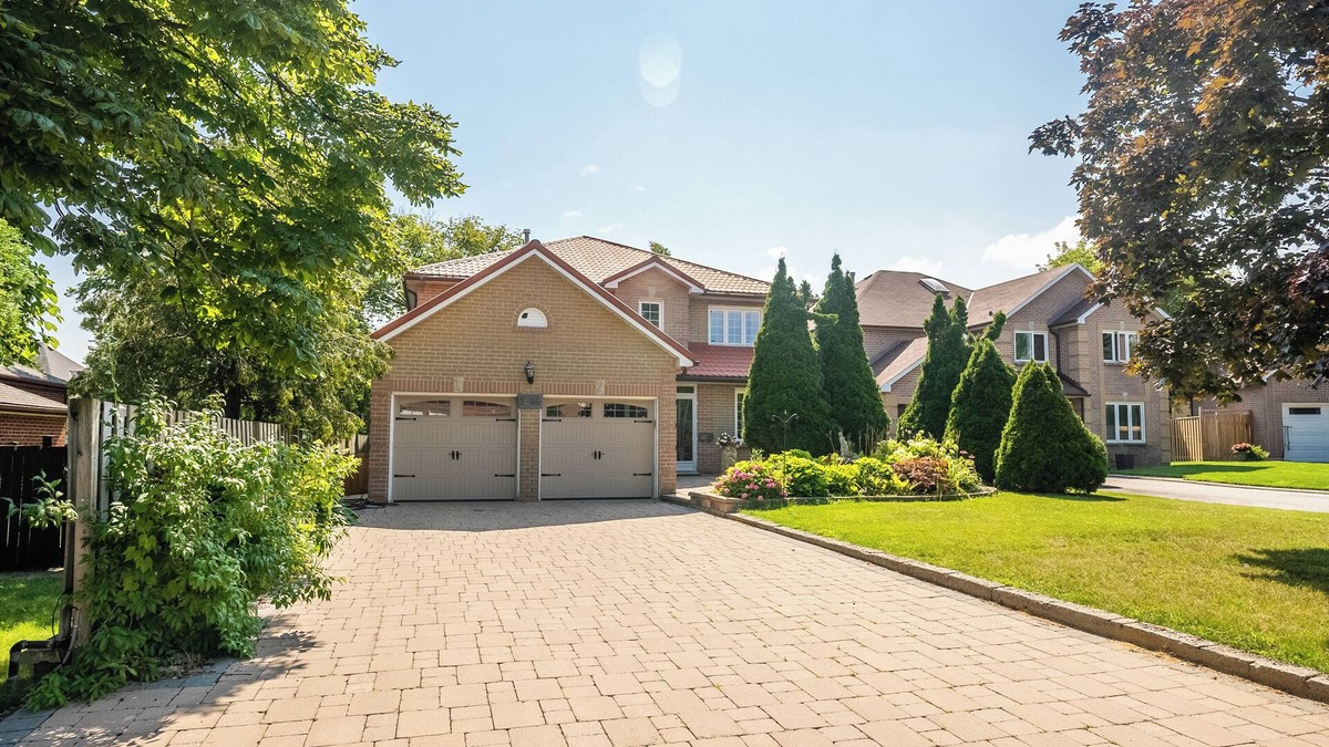 Lakeview House | Spacious Beautiful House in Mississauga, 15 minutes from Toronto PRIME LOCATION!
