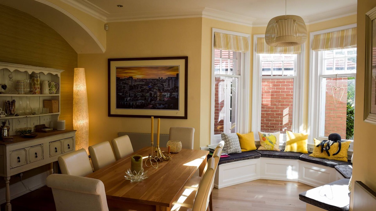 Canford Cliffs House | Spacious, beautiful luxury home - short walk to the beach