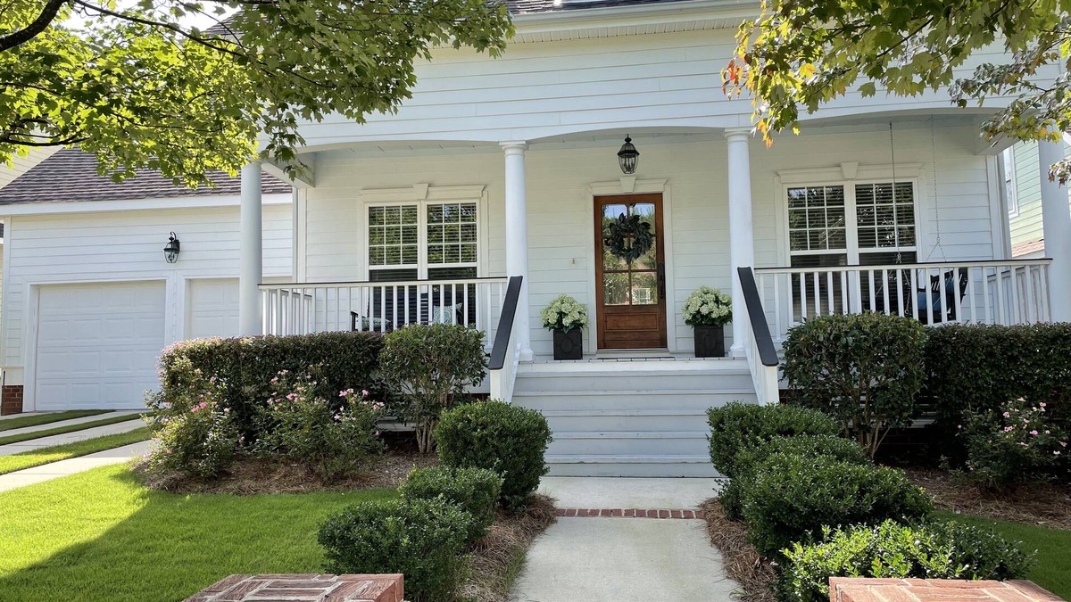 Evans House | Spacious & Beautiful Masters Rental Close To Tournament