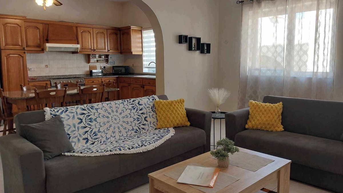 Marsaxlokk Apartment | Spacious & Bright - Nr41 Holiday Apartment - Malta South Coast
