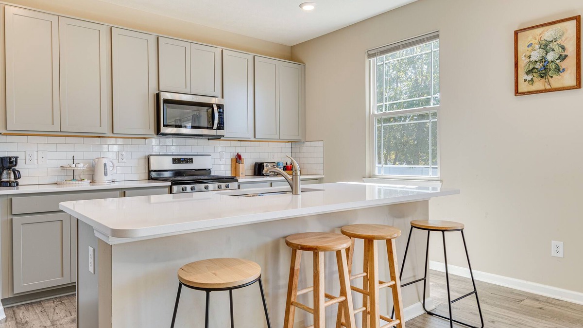 Camby House | Spacious Camby Home w/Community Pool + Park!