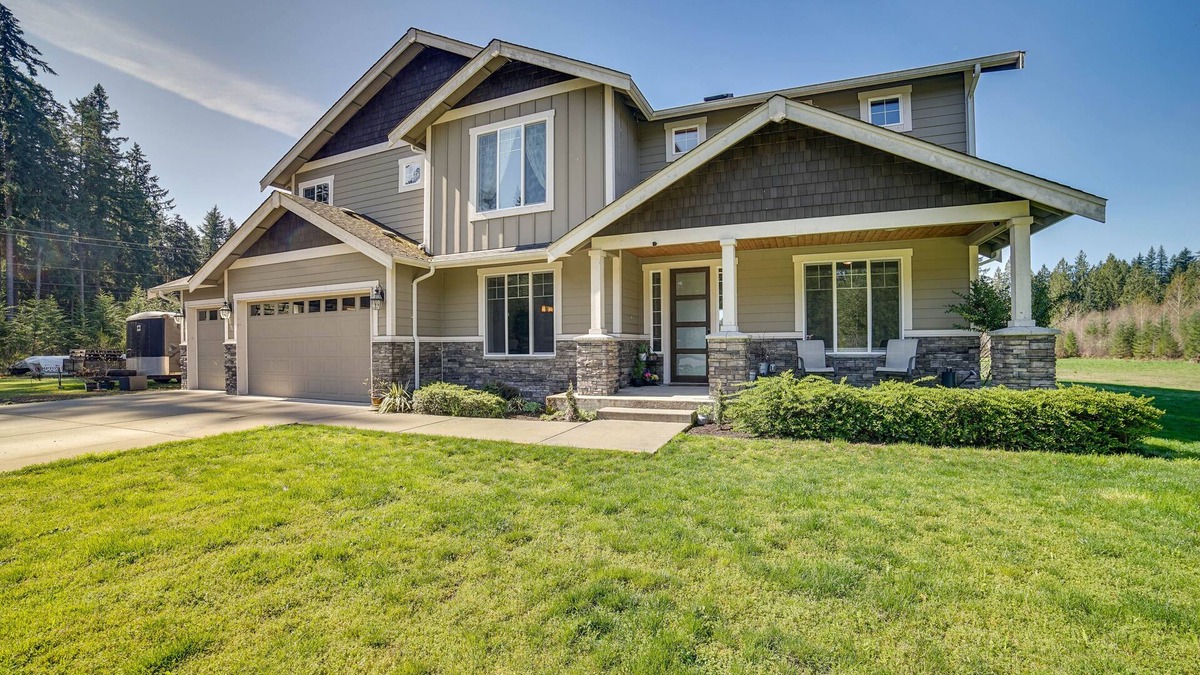 Lake Marcel-Stillwater House | Spacious Carnation Home w/Grill & Large Yard