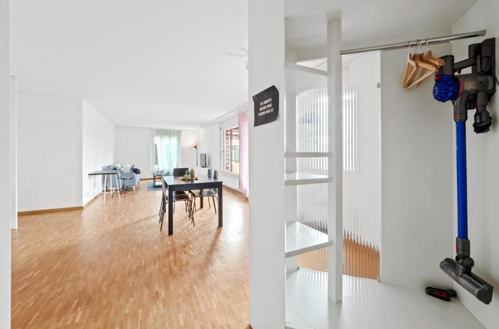 Hottingen Apartment | Spacious Central Apartments HOTING