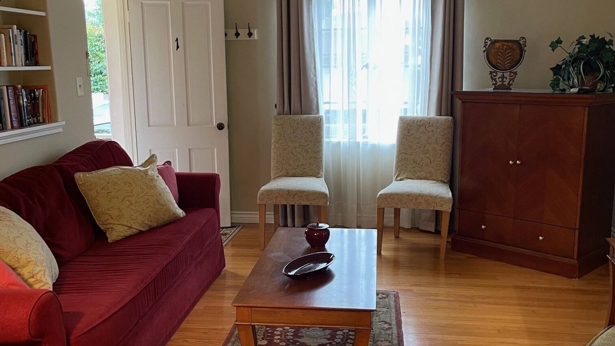 Pasadena Apartment | Spacious & Charming 1-BR Apartments For Extended Stays Near CalTech, Huntington