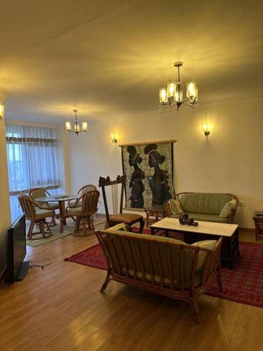 Kirkos Apartment | Spacious City Centre Apartment