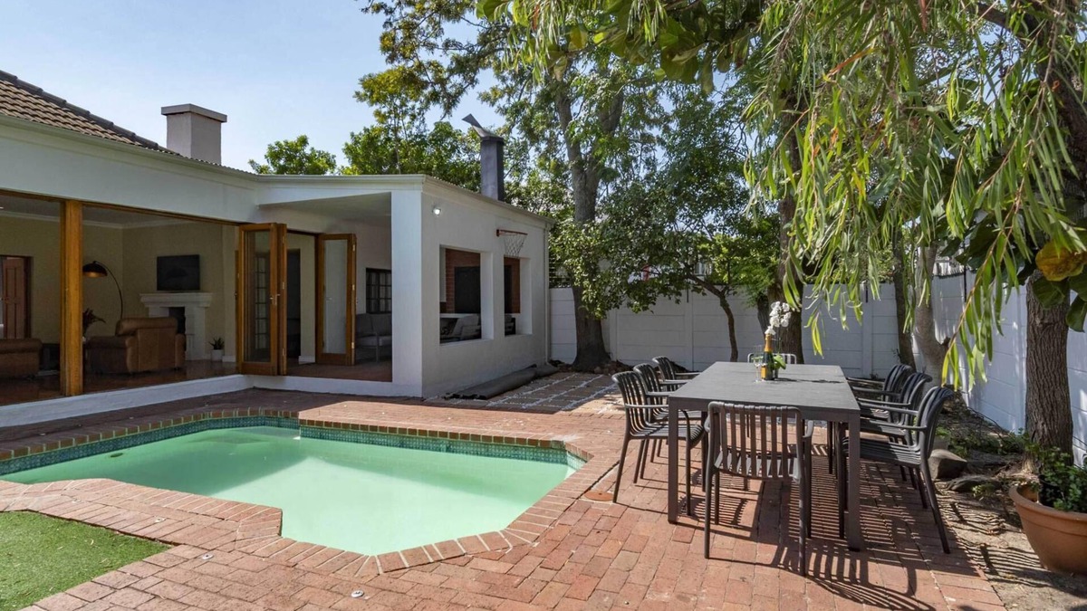 Claremont House | Spacious Claremont Home with Pool & Fireplace