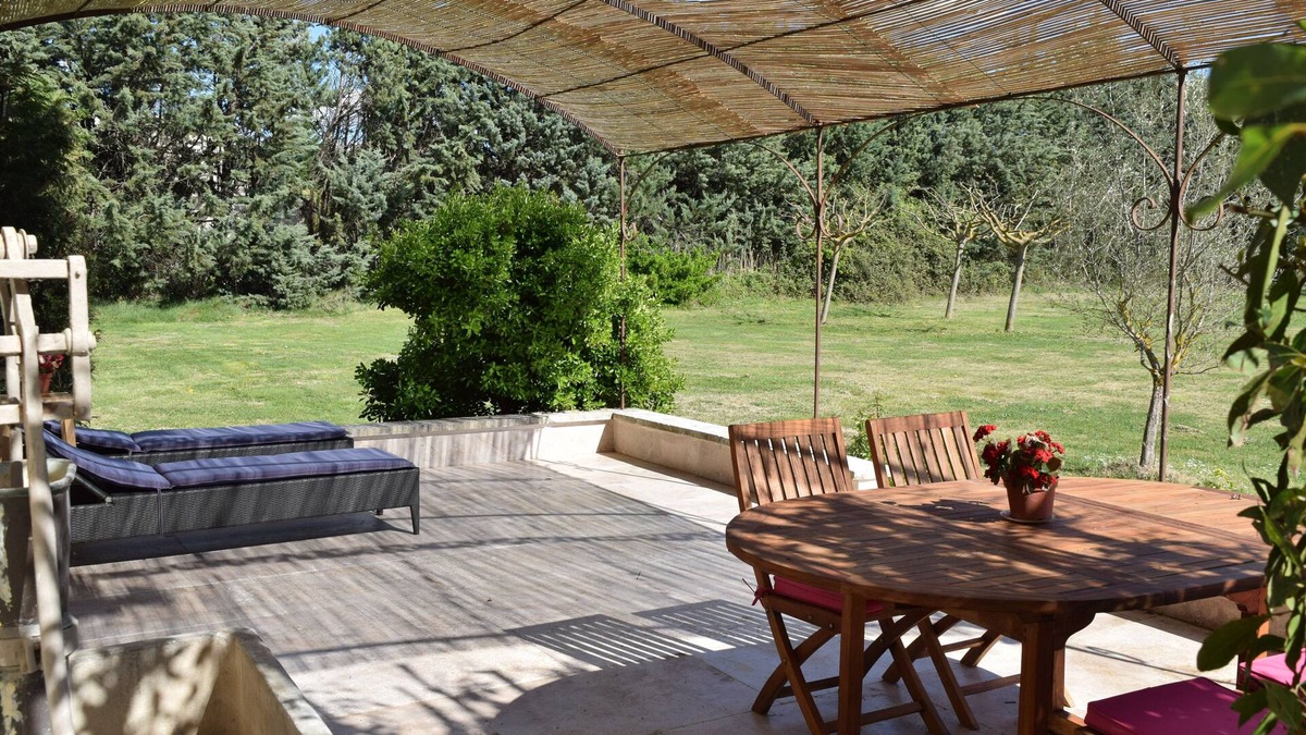 Caumont-sur-Durance Cottage | Spacious cottage at the Bastide des Amouriers