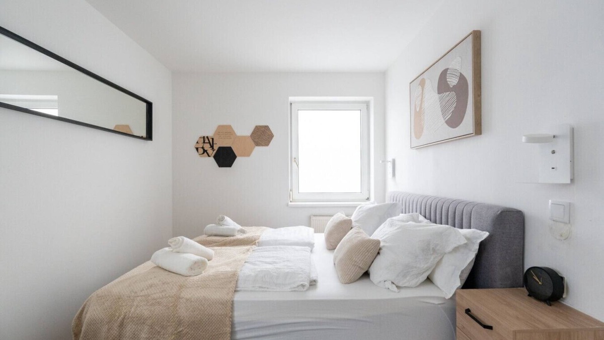 Steyr Apartment | Spacious Comfort | 55m² | 6 Guests | 24/7 Check-in