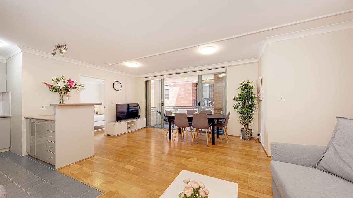 Pyrmont Apartment | Spacious & Cosy 2 Bedroom Apartment in Darling Harbour