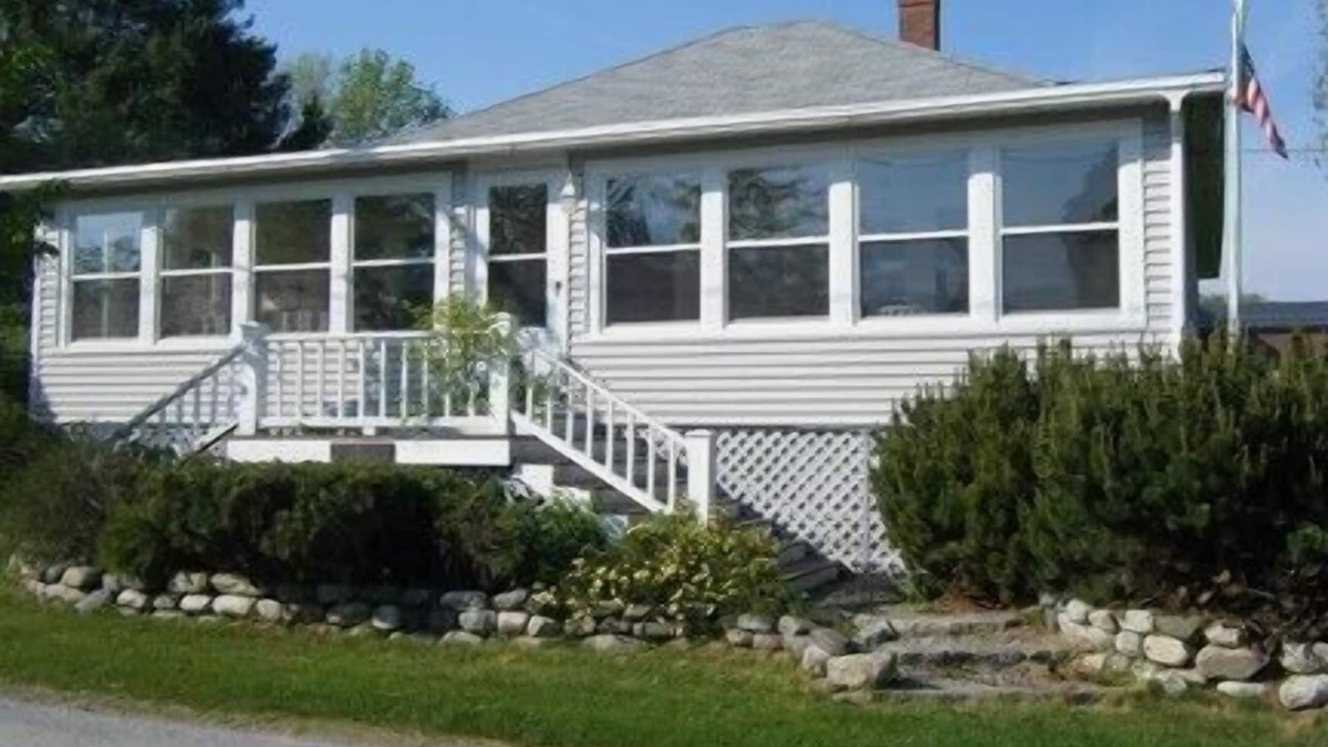 Castine Cottage | Spacious Cottage in Historic Castine