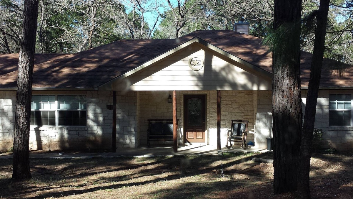 Bastrop House | Spacious Cottage in the Pines! 4.5 miles to Bastrop; 29 miles to COTA