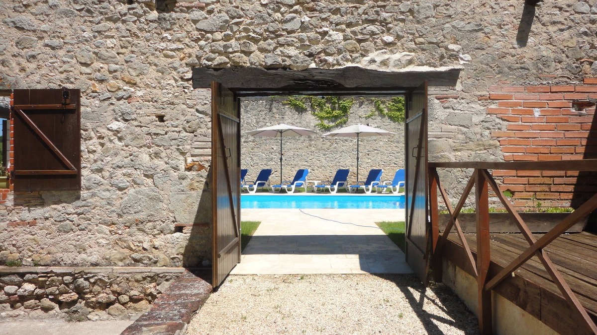 Pailloles Cottage | Spacious Cottage, private pool with great views, good for relaxing, hiking, golf