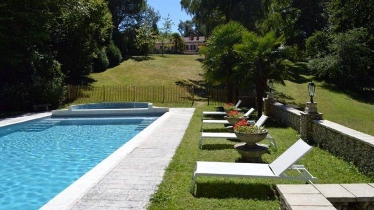 Brossac House | Spacious country home with annex, pool, huge garden & own forest for 14 guests.