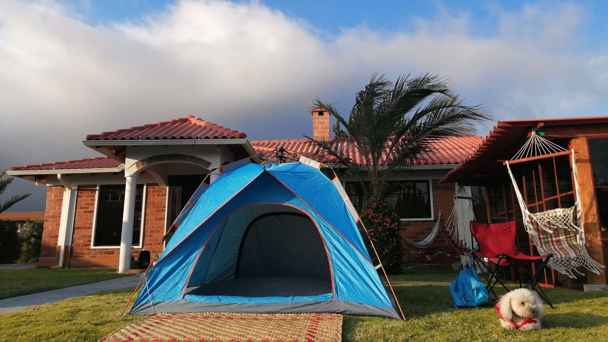 Malchingui Villa | Spacious country villa near Quito beautiful landscapes