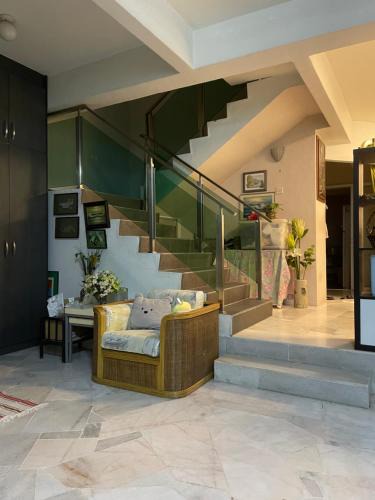 Selangor House | Spacious Double Storey House in Bandar Country Homes, Rawang, Ideal for families or working professionals seeking comfort, convenience and a quiet place to call home
