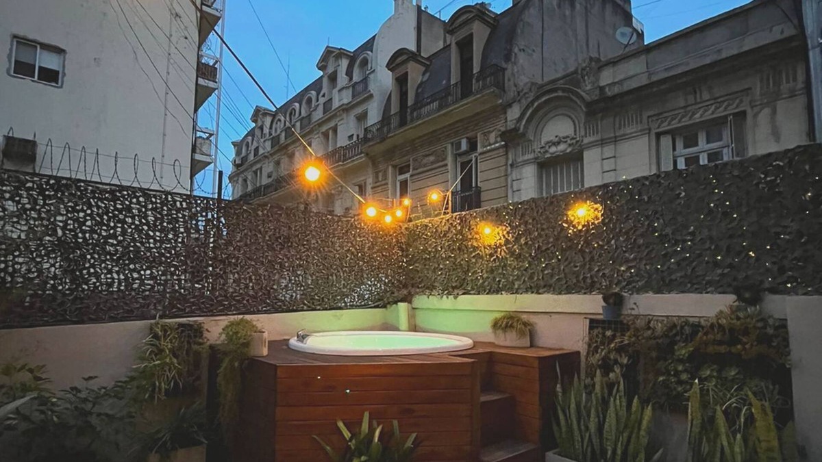 Floresta Apartment | Spacious duplex with barbecue terrace and jacuzzi