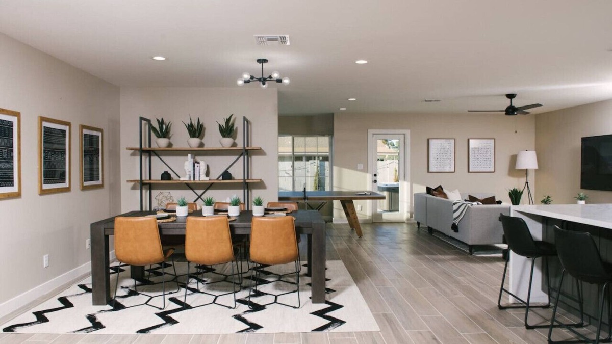 Park Scottsdale One House | Spacious Elegant Rental in Old Town - Hot Tub+Pool