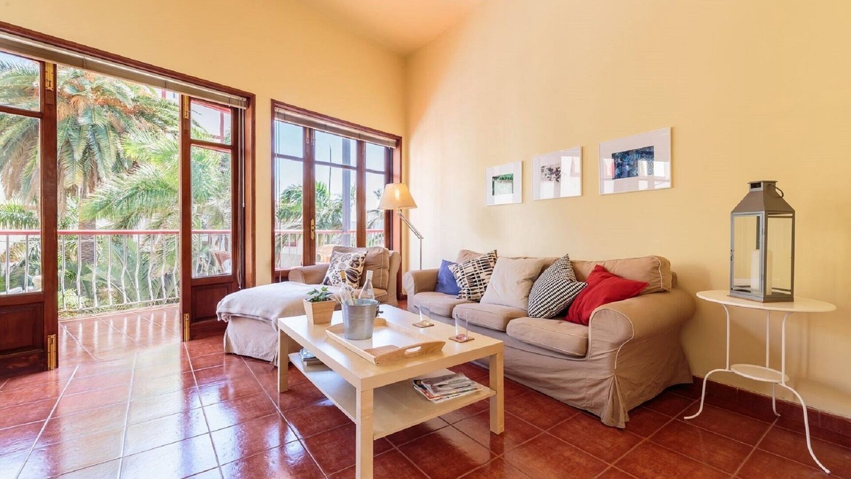 Santa Cruz de la Palma Condo | Spacious and bright apartment with large terrace next to the beach of S/C de la Palma 5 p.