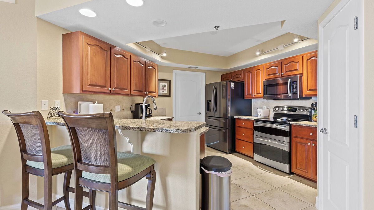 New Smyrna Beach Condo | Spacious, Family-Friendly Condo with Ocean View and Across from No-Drive Shore
