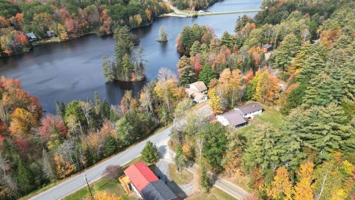 Bath House | Spacious, family and pet friendly getaway in the White Mountains.